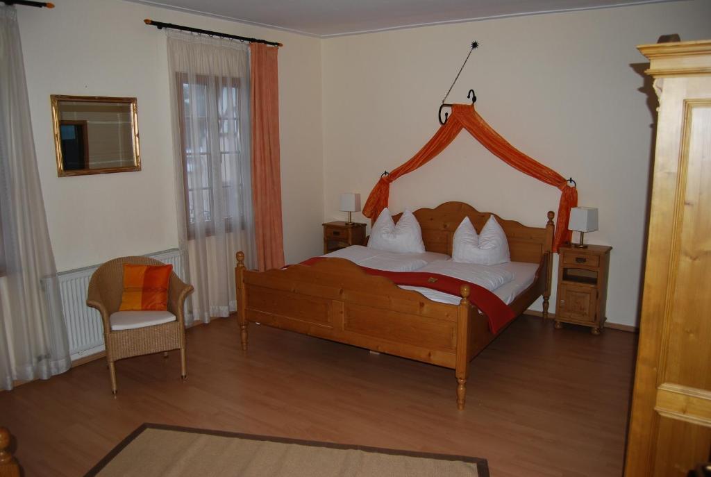 Landhotel St. Gereon Nackenheim Ruang foto