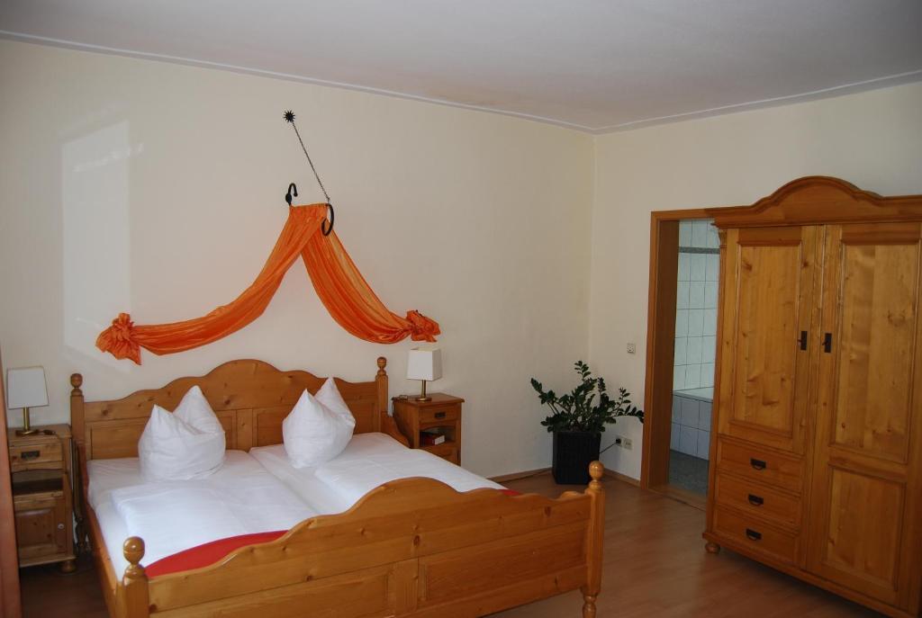 Landhotel St. Gereon Nackenheim Ruang foto