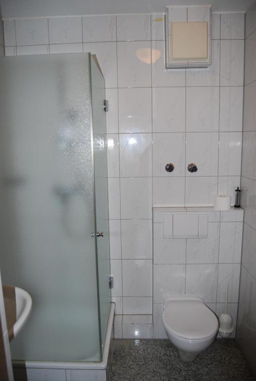 Landhotel St. Gereon Nackenheim Ruang foto
