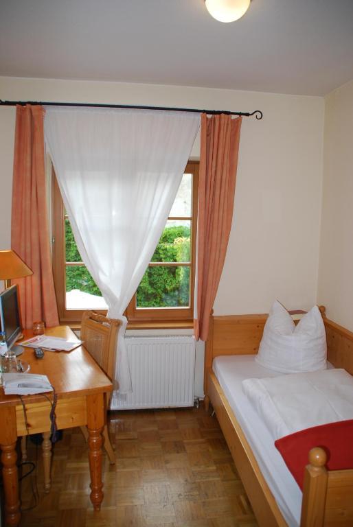 Landhotel St. Gereon Nackenheim Ruang foto