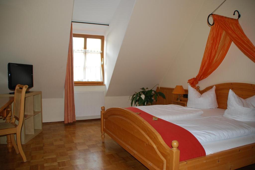 Landhotel St. Gereon Nackenheim Ruang foto